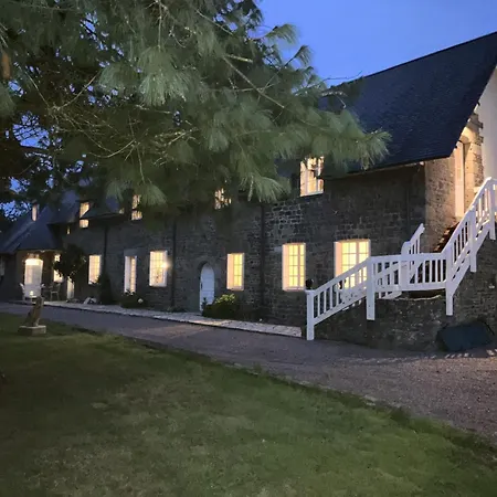 Le Montesser Bed & Breakfast *